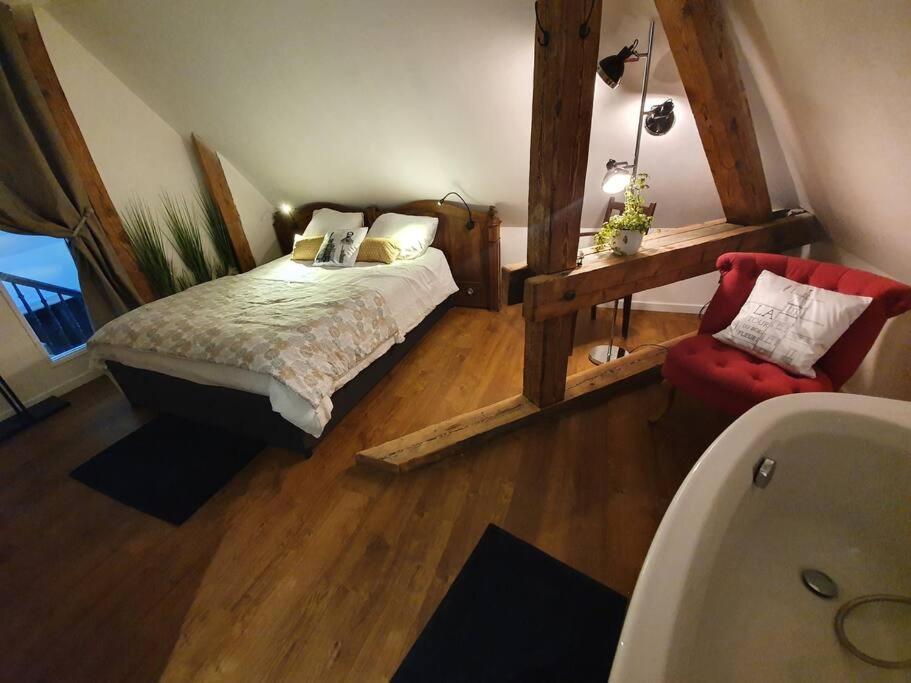 La Tour Du Bois Fleuri Apartment Colmar Exterior foto